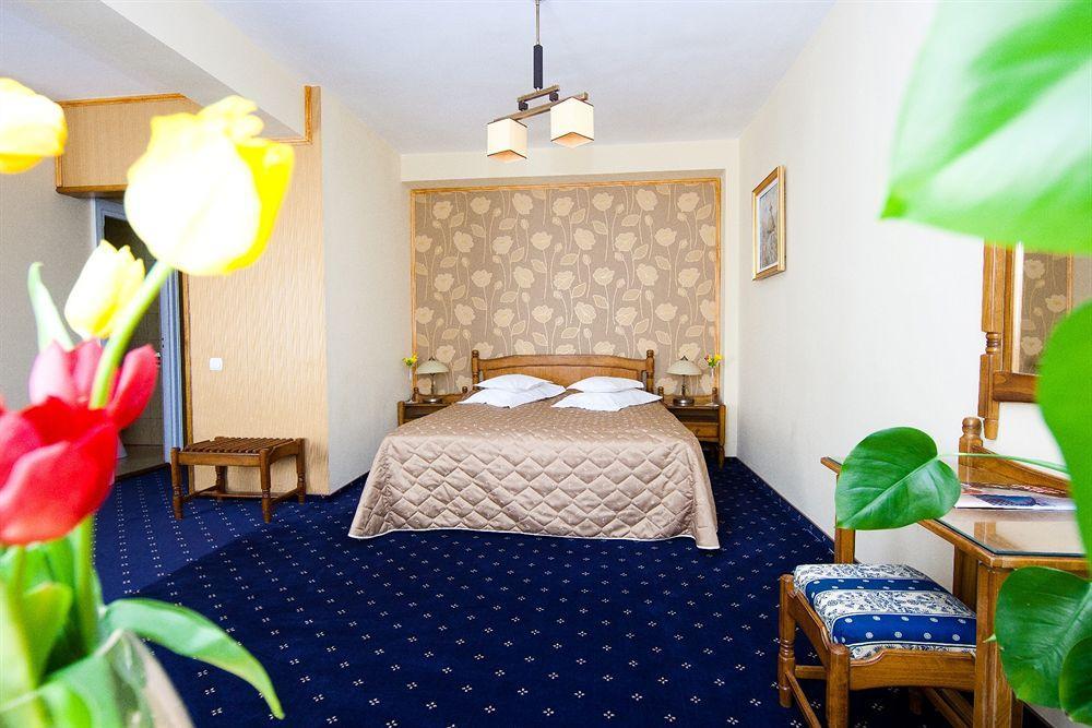 Hotel Onix Клуж-Напока Екстер'єр фото