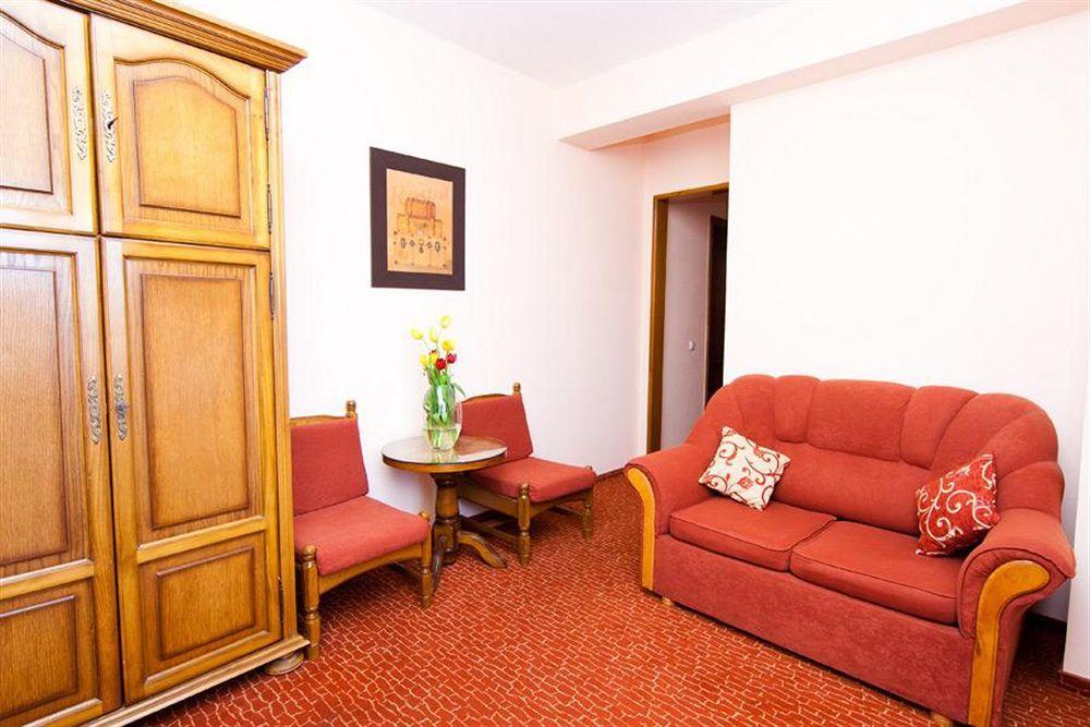 Hotel Onix Клуж-Напока Екстер'єр фото