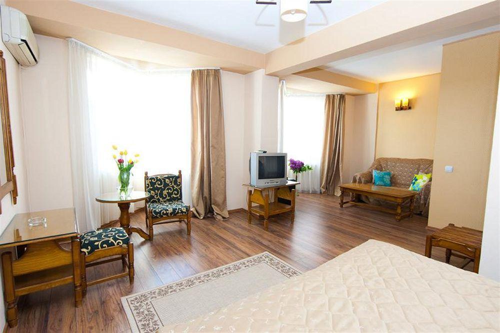 Hotel Onix Клуж-Напока Екстер'єр фото