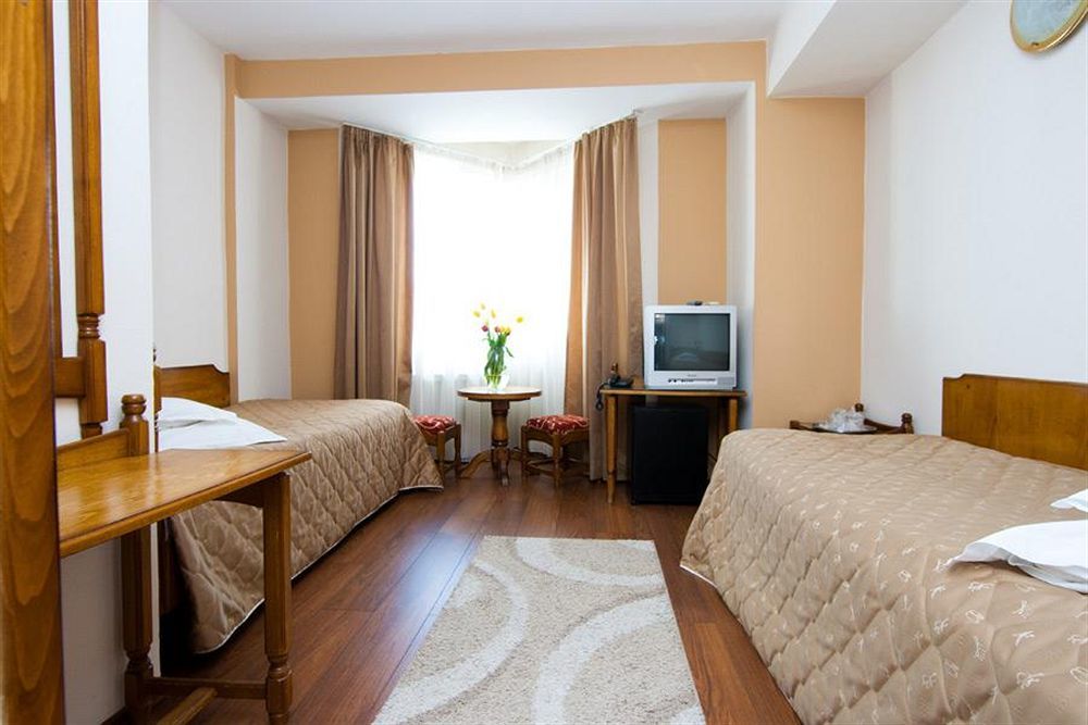 Hotel Onix Клуж-Напока Екстер'єр фото