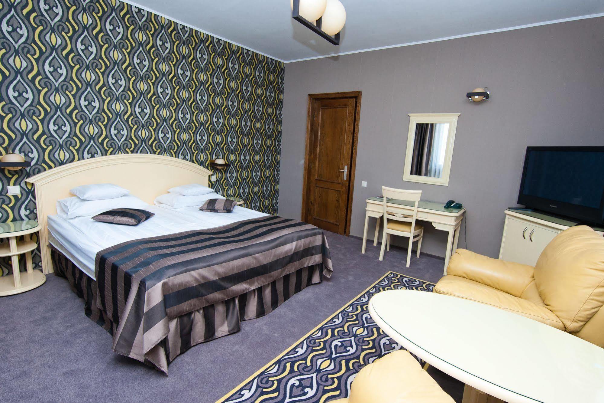 Hotel Onix Клуж-Напока Екстер'єр фото